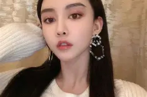 香港知名男星将复出因丑闻遭封杀多年四处欠债不还形象崩坏