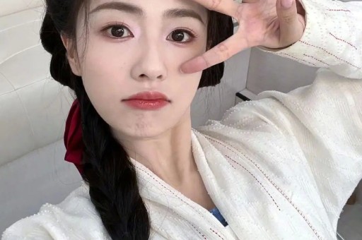 嫁给多段婚史刁磊的何洁一人挣钱全家花40岁累的像极了60岁